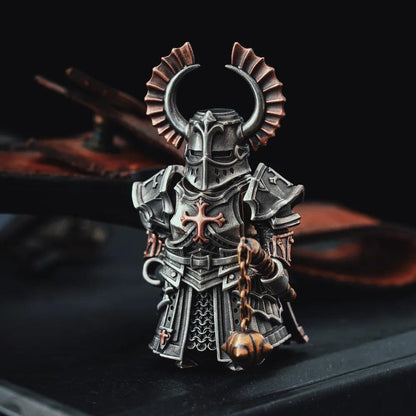 🔥2025 NEW ARRIVAL🔥-Crusader Figurine, Magnetic Action Figure, Metal Model Kit, Medieval Knight Statue