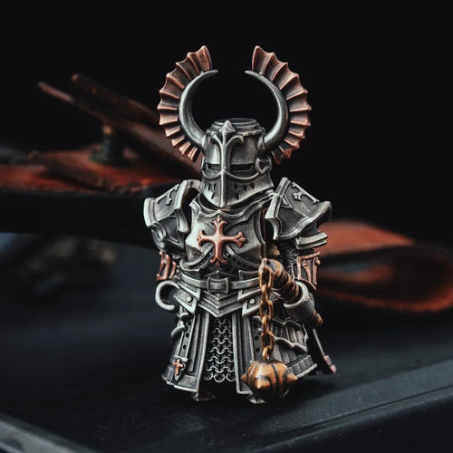 🔥2025 NEW ARRIVAL🔥-Crusader Figurine, Magnetic Action Figure, Metal Model Kit, Medieval Knight Statue