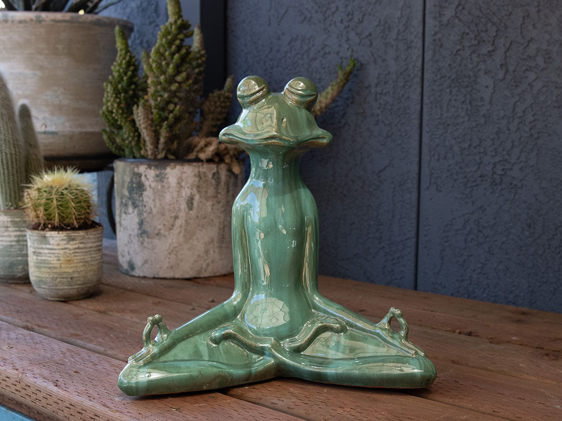 Meditation Frog By Plantatorem